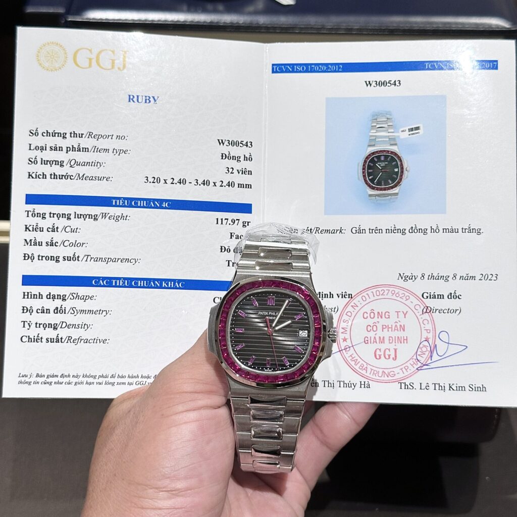 Patek Philippe Nautilus 5723 40mm SS (Super Clone) Gray Dial with Red Ruby Stone Bezel – Automatic Chronograph