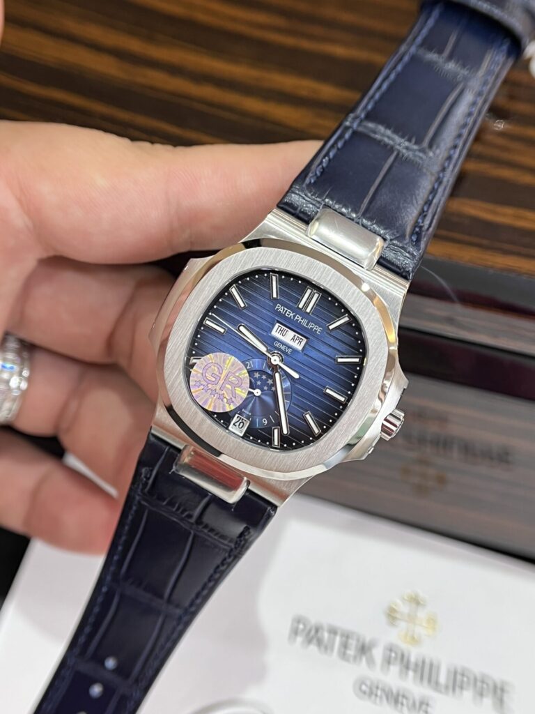 Patek Philippe Nautilus 5726G 40.5mm SS (GRF Super Clone) Blue Dial on Blue Leather Strap – Automatic