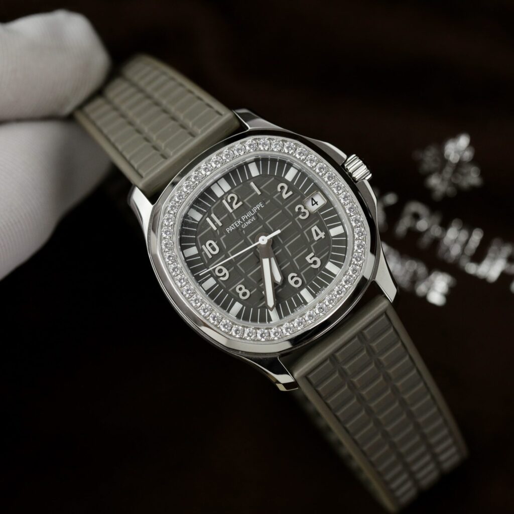 Patek Philippe Aquanaut 5067 35.6mm SS (Super Clone) Gray Dial on Rubber Strap – Swiss Automatic