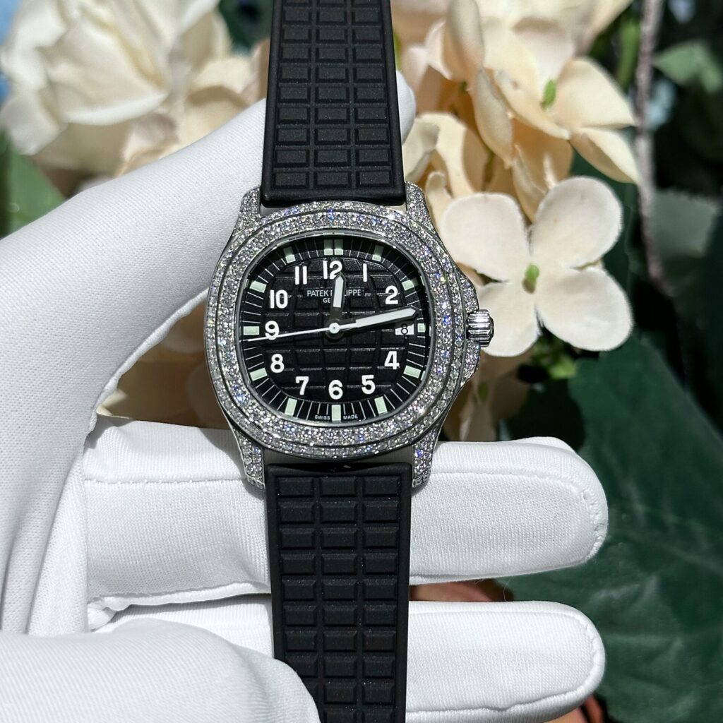 Patek Philippe Aquanaut 5069G 35.6mm SS (Super Clone) Black Dial with Custom Moissanite Diamonds – Automatic