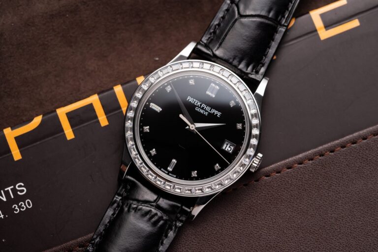 Patek Philippe Calatrava 5298P 38mm Platinum (ZF Super Clone) Black Dial on Leather Strap – Automatic