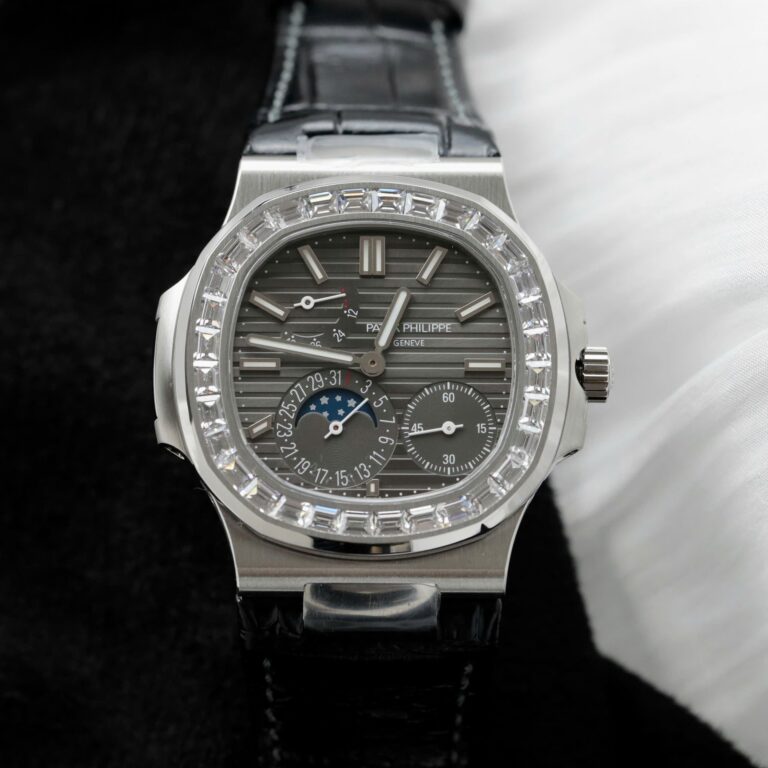 Patek Philippe Nautilus 5724 40mm SS (PPF Super Clone) Gray Dial on Leather Strap – Calibre 240 PS IRM C LU