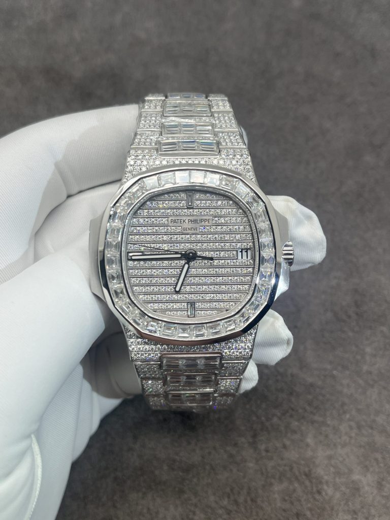 Patek Philippe Nautilus 5719 40mm CVD Diamond & White Gold (Super Clone) Diamond Encrusted Dial – Automatic Mechanical
