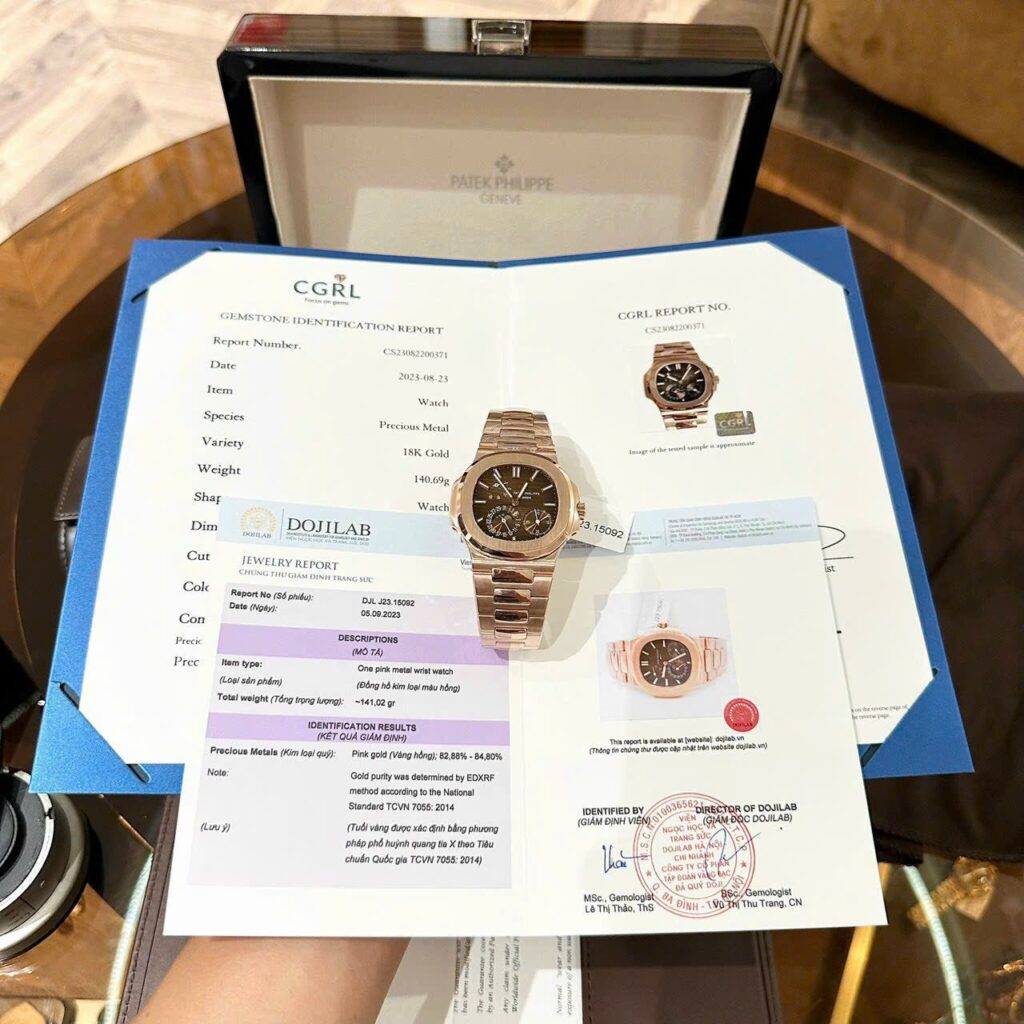 Patek Philippe Nautilus 5712 40mm Gold Wrapped (GRF Super Clone) Chocolate Dial on Gold Wrapped Bracelet – Caliber 240
