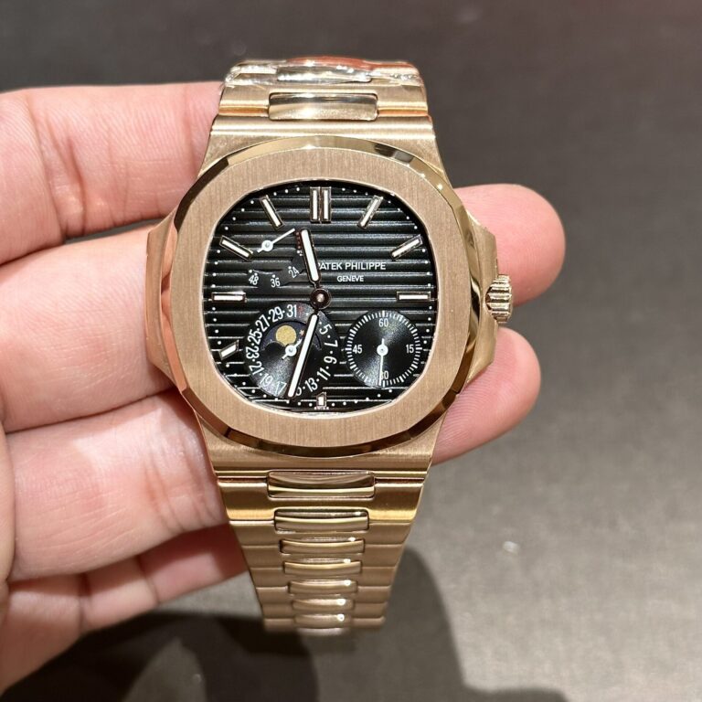 Patek Philippe Nautilus 5712 40mm SS (GR Factory Super Clone) Black Dial – Automatic Caliber