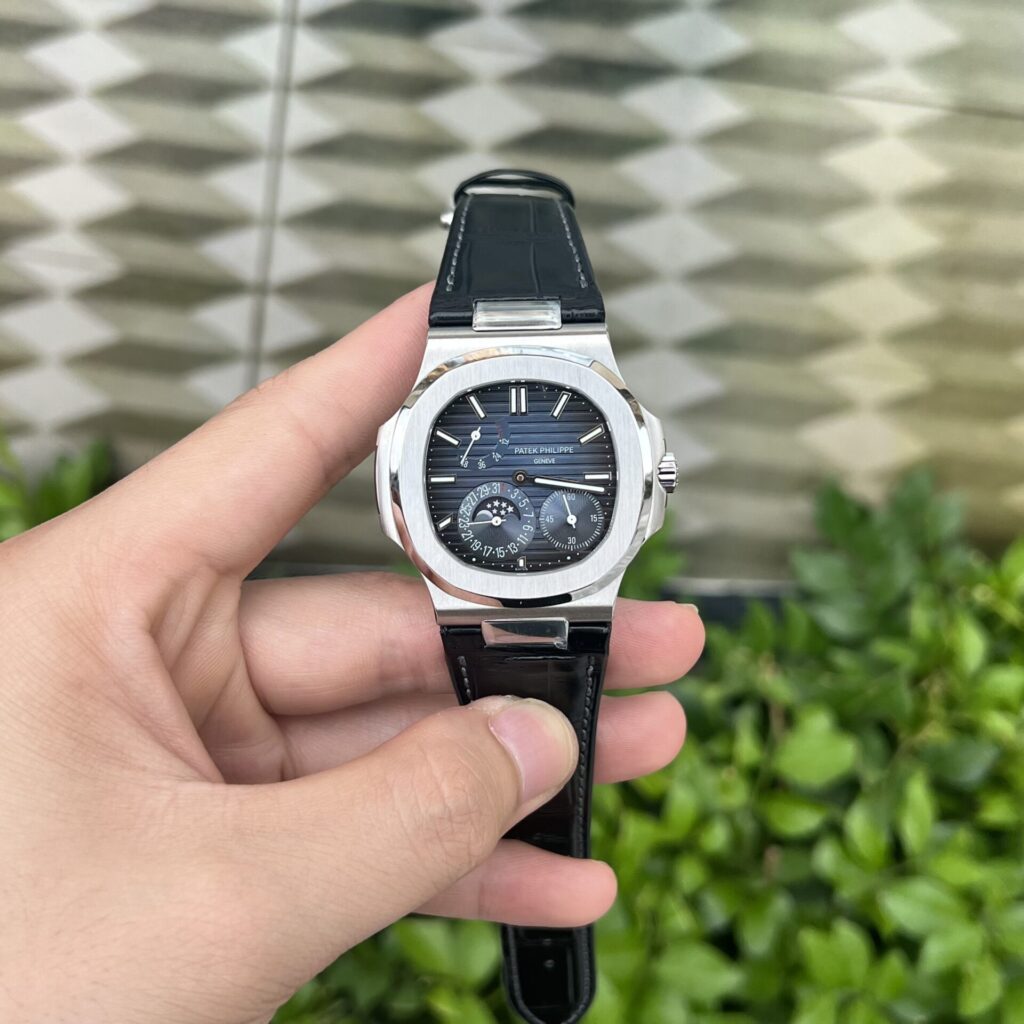 Patek Philippe Nautilus 5712 (GRF Super Clone) 40mm SS Blue Dial on Genuine Leather Strap – Automatic