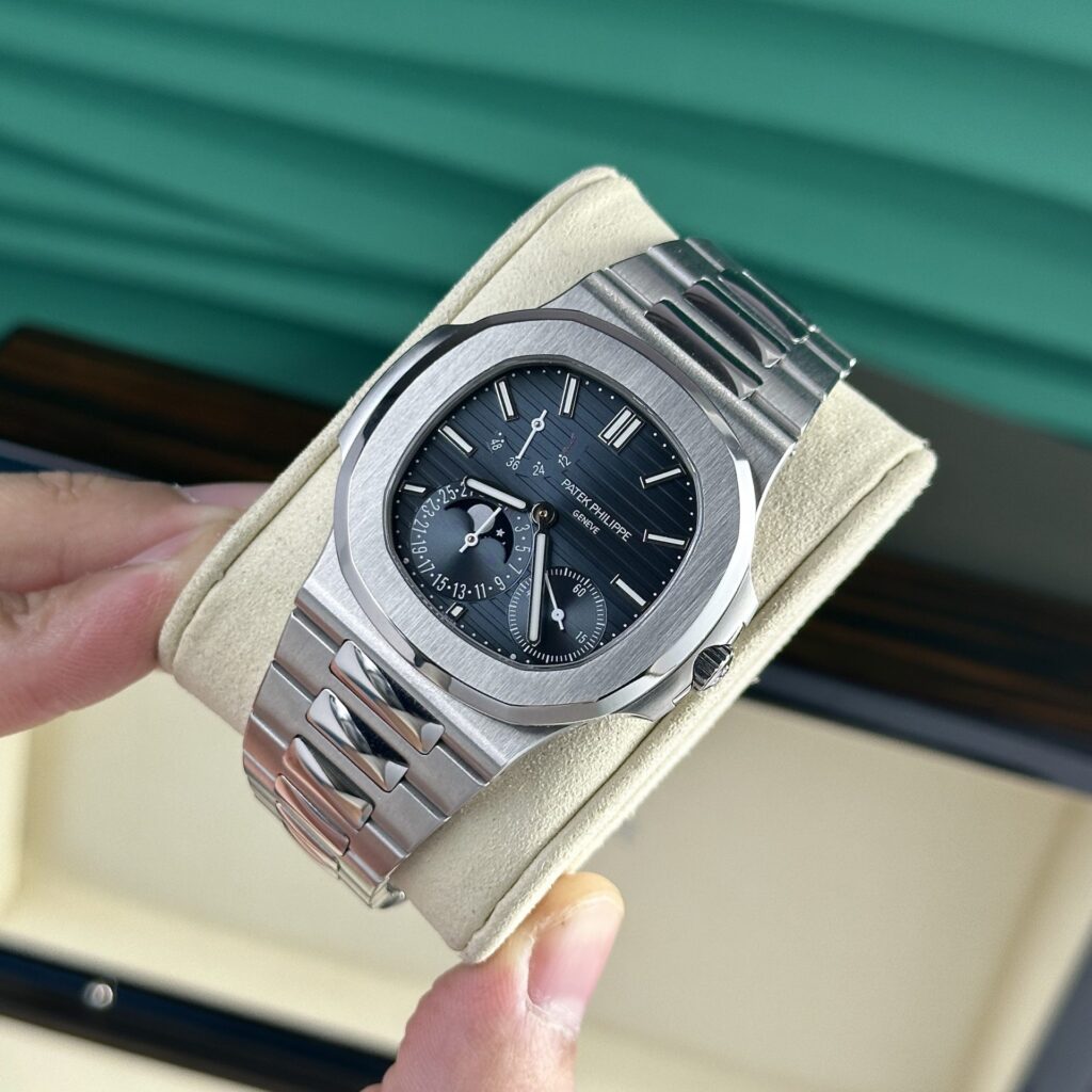 Patek Philippe Nautilus 5712 40mm SS (Super Clone) Blue Dial on Stainless Steel Link Bracelet – Caliber 240 PS IRM C LU