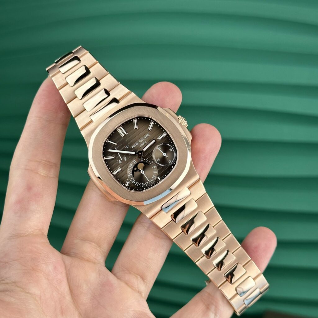 Patek Philippe Nautilus 5712R 40mm Rose Gold (Custom Gold Wrapped Super Clone) Silver Dial with Luminous Gold Hands – Refined Automatic Movement