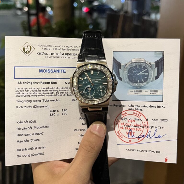 Patek Philippe Nautilus 5722G 40mm Diamond Moissanite (Super Clone) Black Dial with Diamond Index Hour Markers – PP 324 SC Automatic