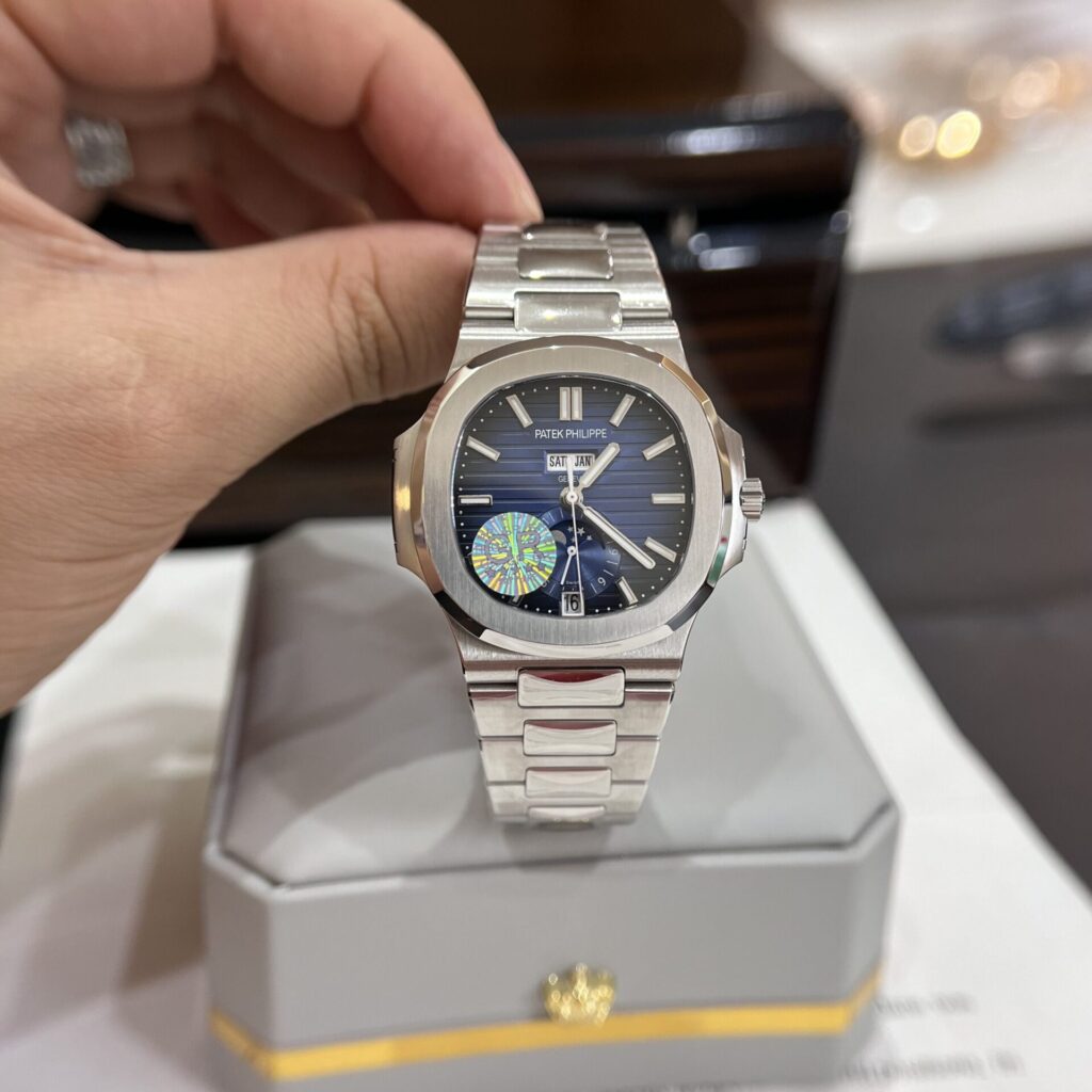 Patek Philippe Nautilus 5726G 40.5mm SS (GR Factory Super Clone) Blue Dial on Stainless Steel Nautilus Bracelet – Automatic Calibre 28,800 vph