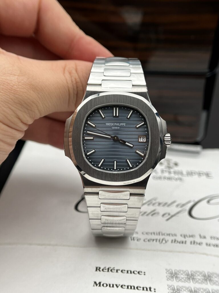 Patek Philippe Nautilus 5811 41mm SS (3K Super Clone) Blue Dial on Stainless Steel Bracelet – Self-winding Automatic