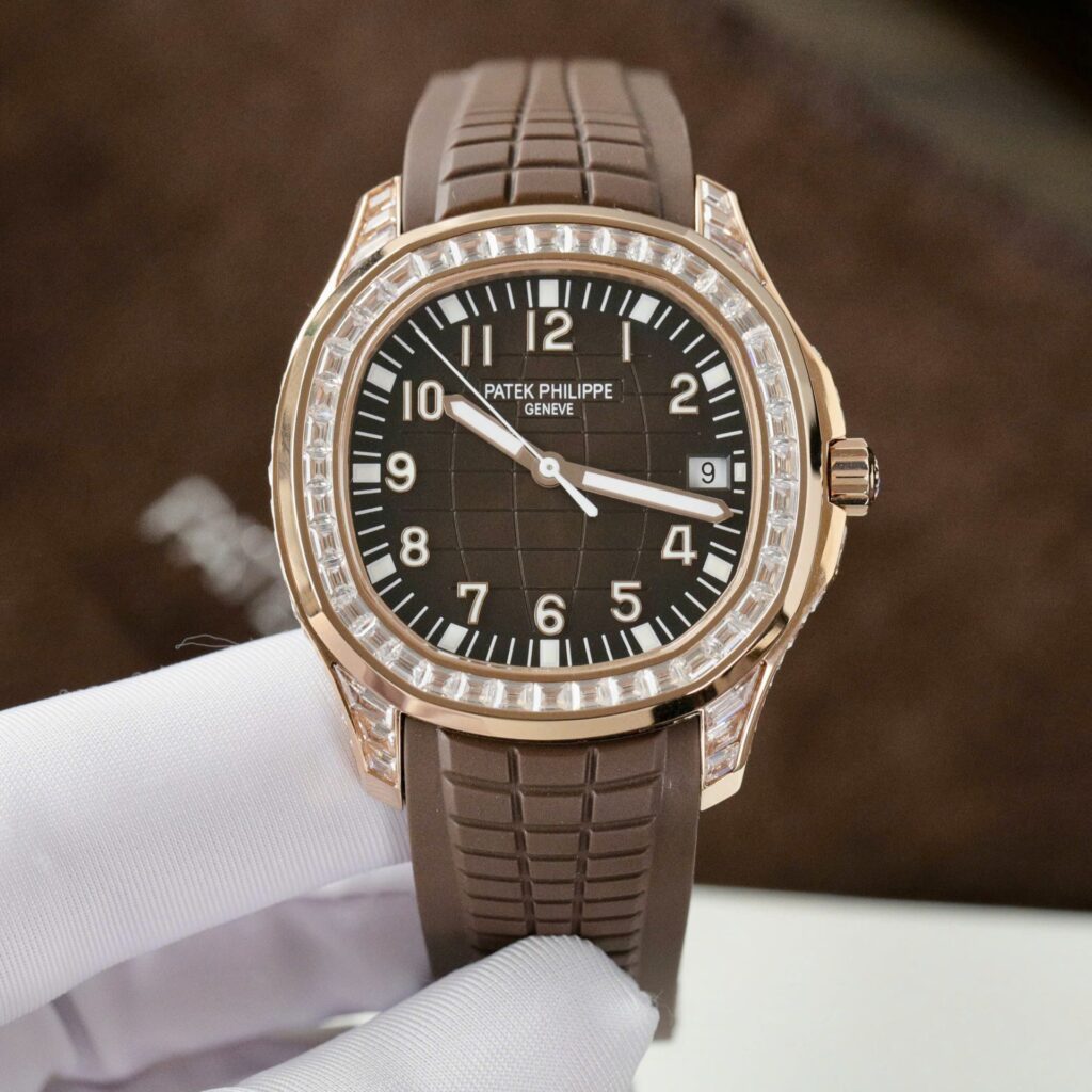 Patek Philippe Aquanaut 5167R 40mm SS (GR Factory Super Clone) Brown Dial on Rubber Strap – Automatic 28800 bph