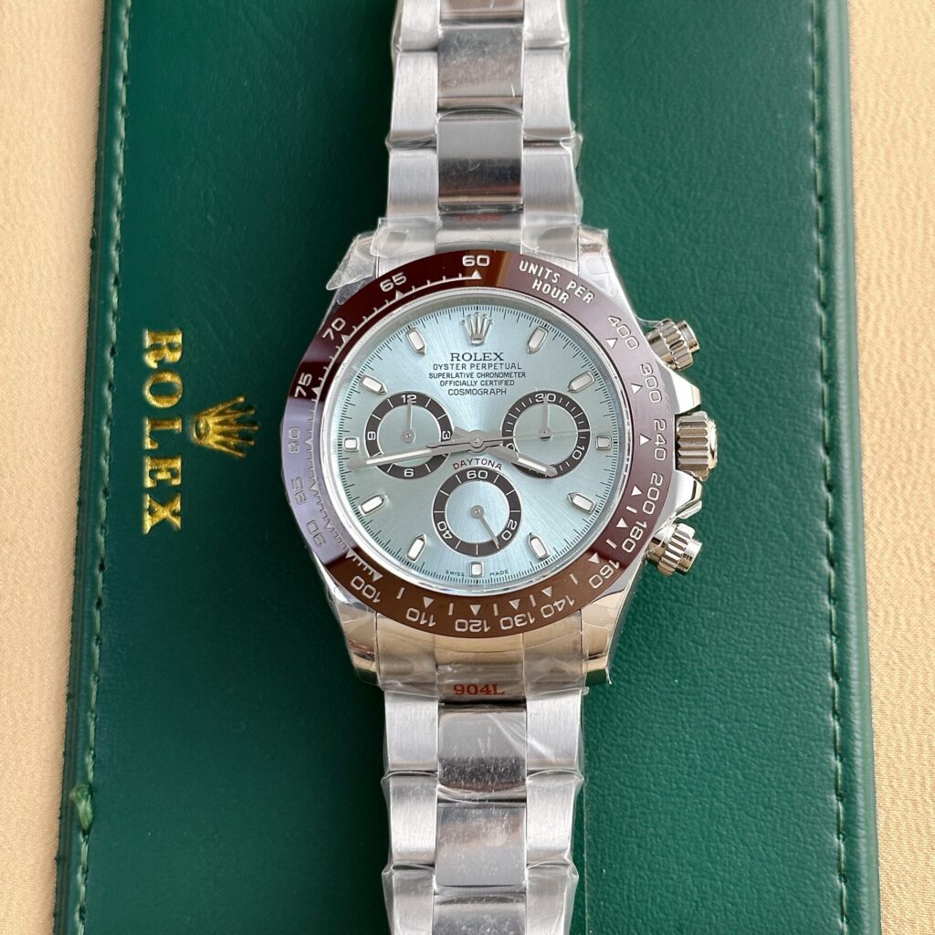 Rolex Cosmograph Daytona 116506 40mm Stainless Steel (Super Clone V2) – Ice Blue Dial on Stainless Steel Oyster Bracelet – Asian Clone Calibre 4130 Automatic