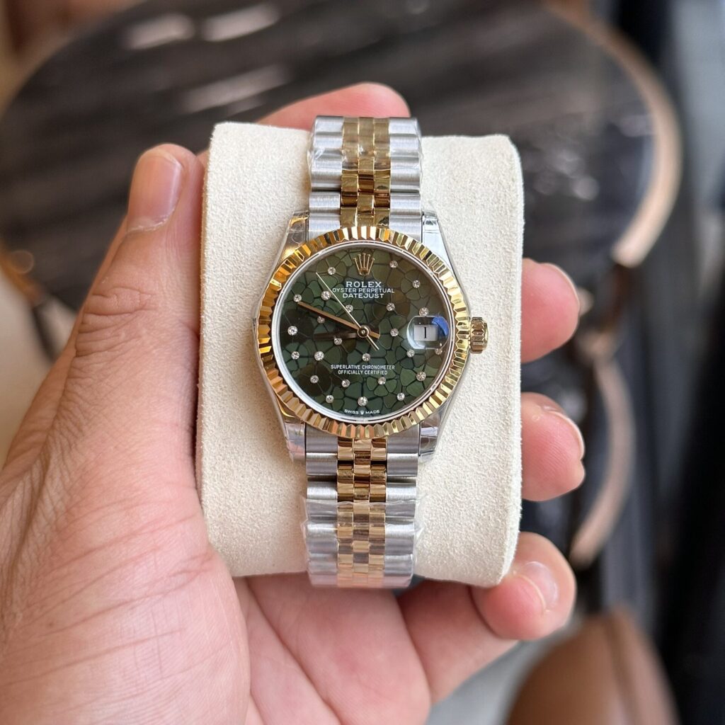 Rolex Datejust 31mm Demi Gold (Super Clone) Green Leaf Dial on Two-Tone Bracelet – Automatic Movement