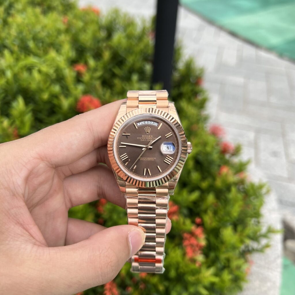 Rolex Day-Date 40mm SS (EW Factory Super Clone 1:1) Chocolate Dial on Stainless Steel President Bracelet – Calibre 3255