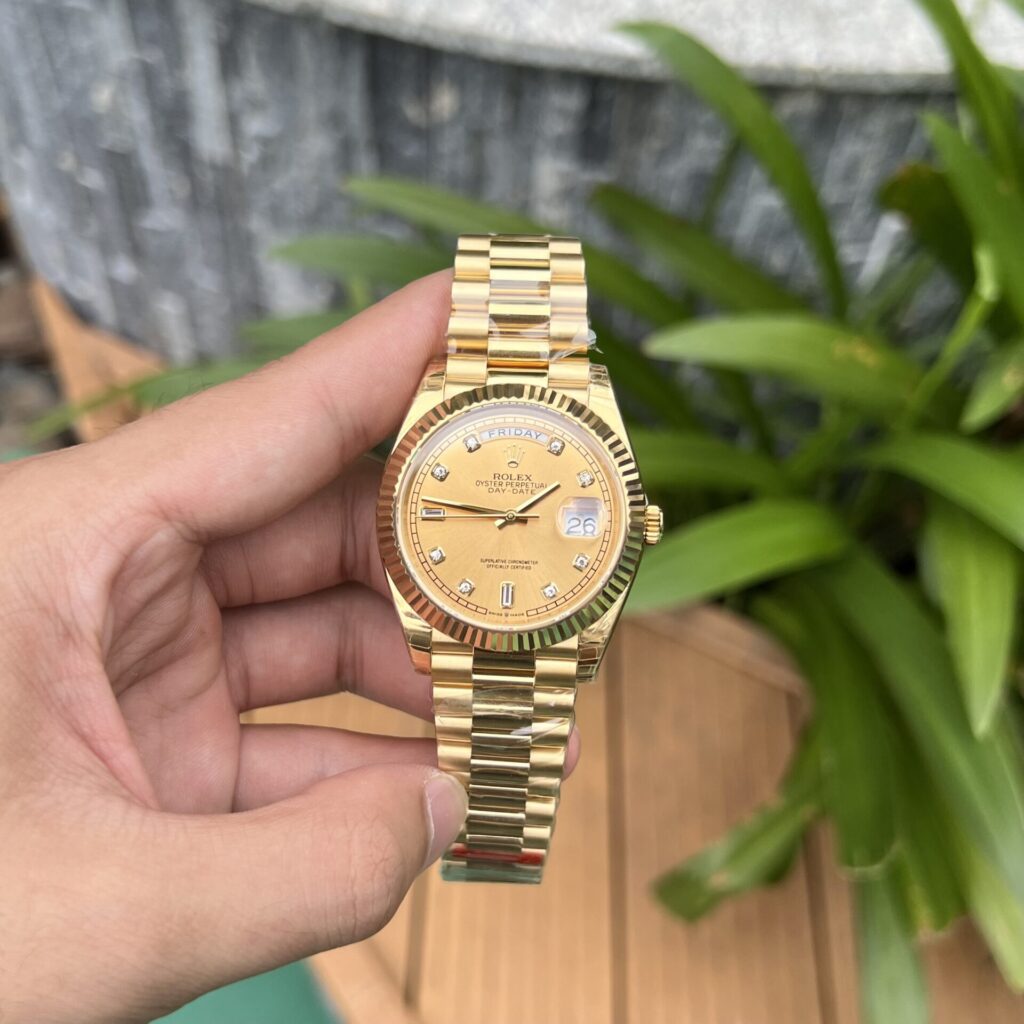 Rolex Day-Date 40mm SS (Super Clone 1:1) Champagne Dial on Jubilee Bracelet – Automatic Movement