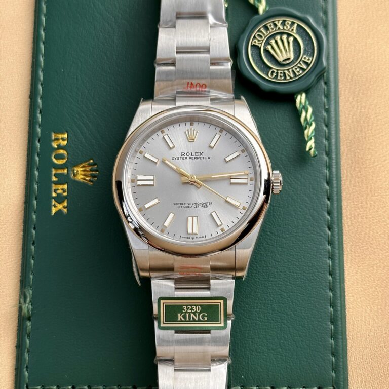 Rolex Oyster Perpetual 124300 41mm 904L Steel (King Factory Super Clone) Rhodium Dial on Oyster Style Bracelet – Calibre 3230 Automatic