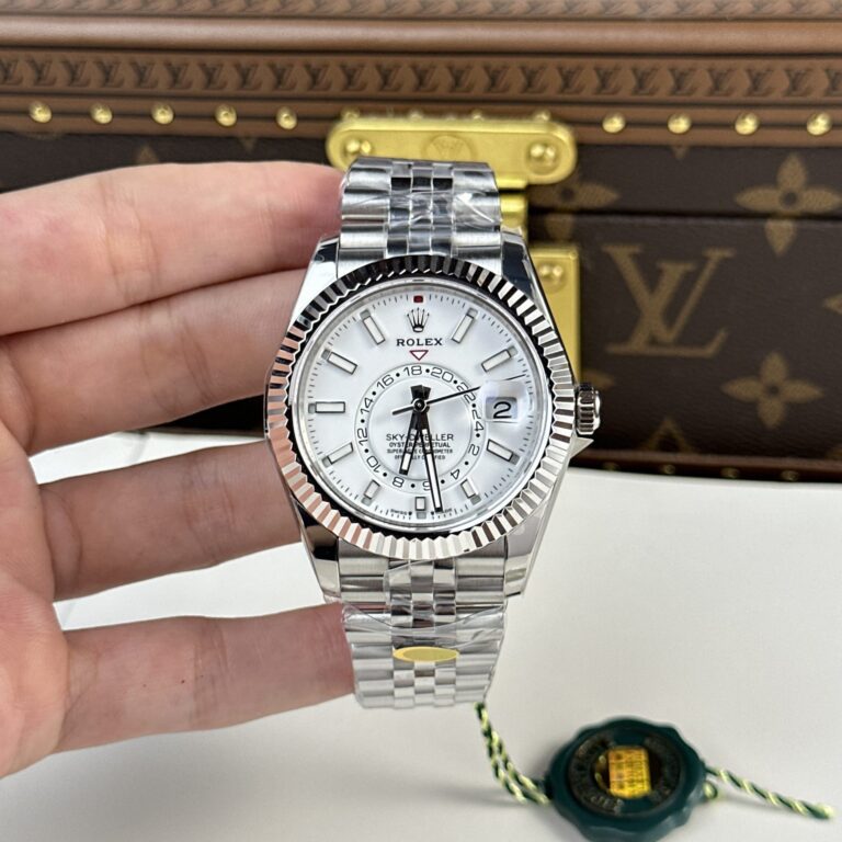 Rolex Sky-Dweller 326934 42mm SS (Super Clone) White Dial on Jubilee Bracelet – Rolex Caliber 9001 Automatic