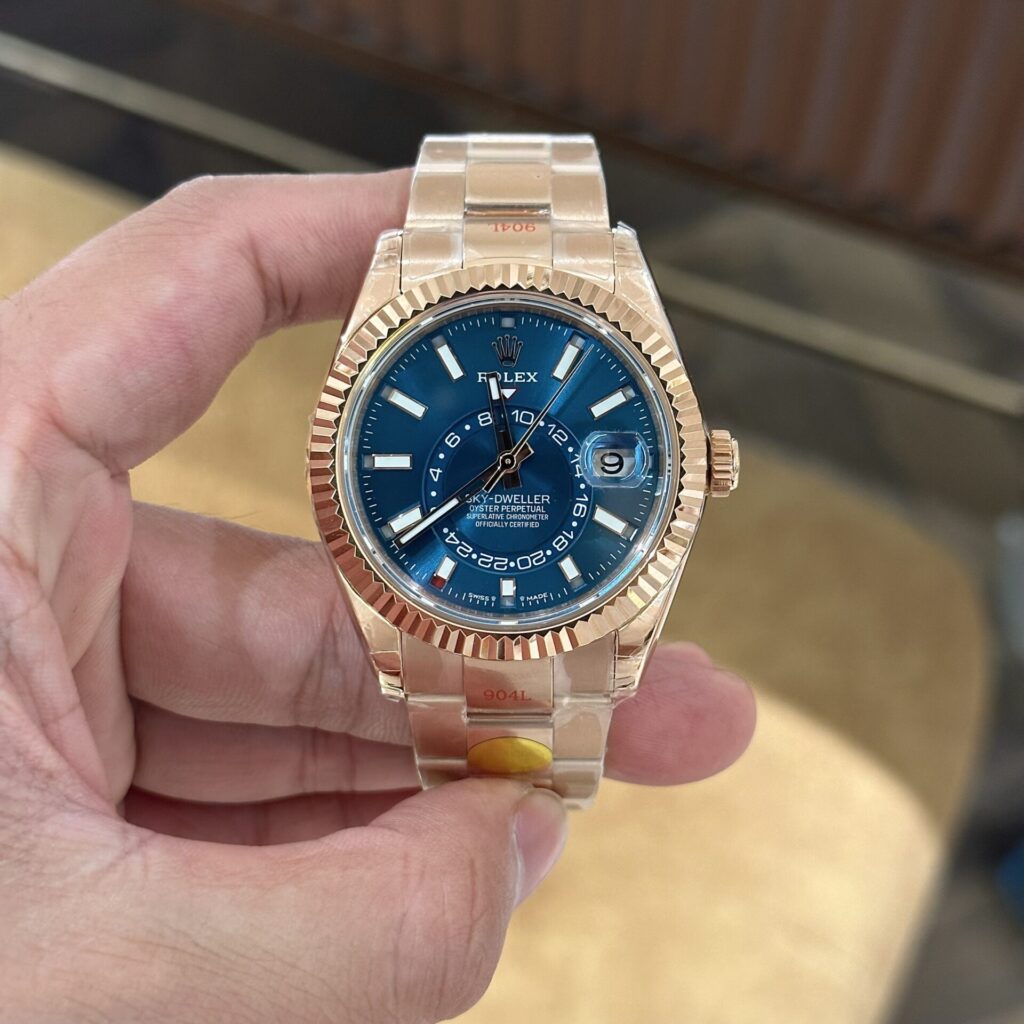 Rolex Sky-Dweller 336935 42mm Rose Gold (Noob Super Clone) Fluted Bezel – Automatic Caliber 11