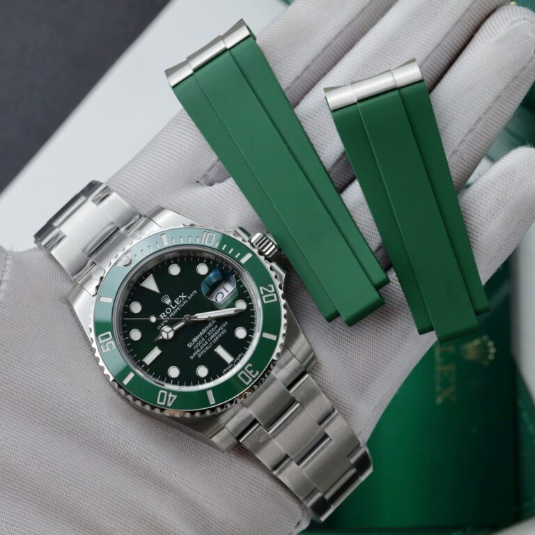 Rolex Submariner 116610LV Hulk 40mm SS (VS Factory Super Clone) Green Dial with Green Ceramic Bezel on 904L Stainless Steel Oyster Bracelet – Calibre 3135