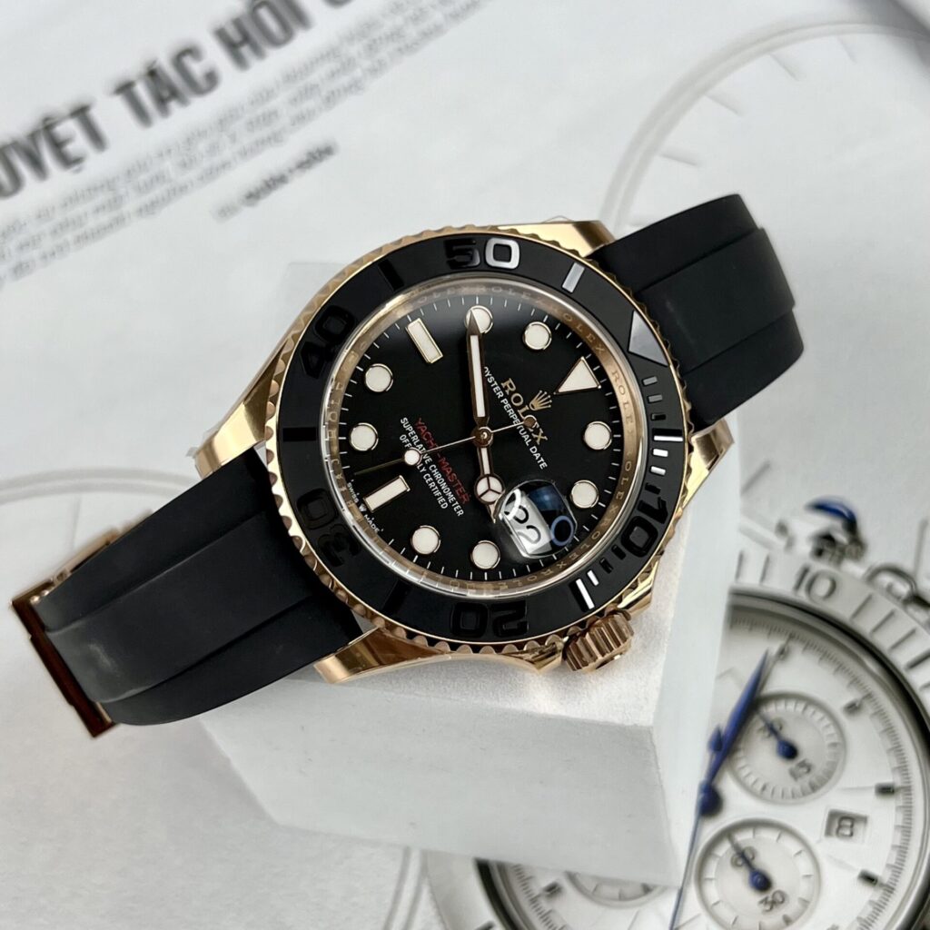 Rolex Yacht-Master 116655 (Clean Factory Super Clone) 40mm Rose Gold Black Dial on Oysterflex Rubber Strap – Super Clone Calibre 3135