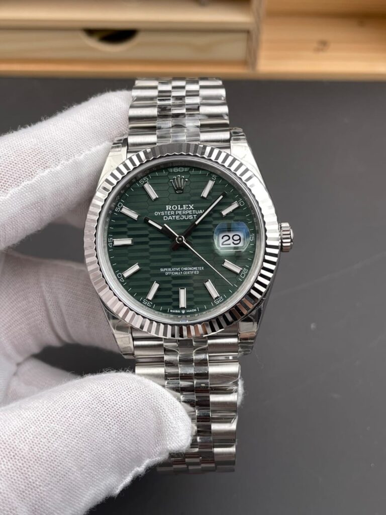 Rolex Datejust 126234 36mm Rolesor (VS Factory Super Clone) Green Dial – Automatic Movement