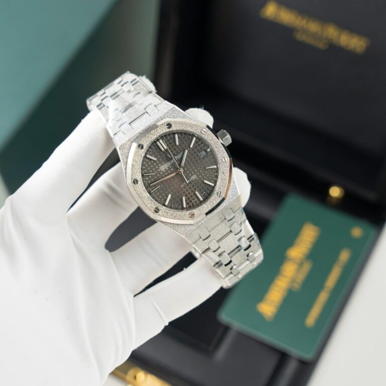 Audemars Piguet Royal Oak 15454 37mm Frosted Gold (Super Clone) Grey Dial on Gold Bracelet – Automatic Movement