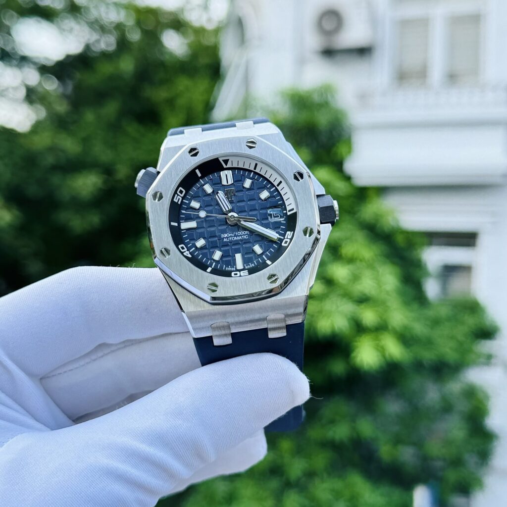 Audemars Piguet Royal Oak 15720ST 41mm SS (IP Factory Super Clone) Blue Dial on Stainless Steel Bracelet – Automatic Calibre 28800