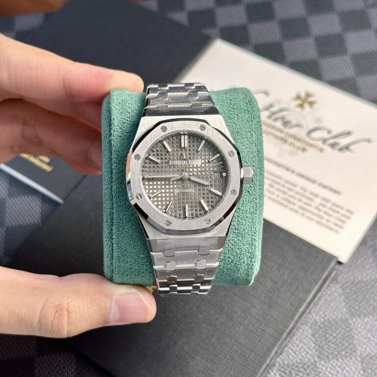 Audemars Piguet Royal Oak 15450ST 37mm SS (APS Super Clone) Gray Dial on Stainless Steel Bracelet – Automatic Calibre 28800 BPH