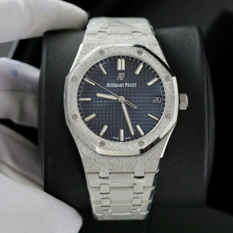 Audemars Piguet Royal Oak 15500ST 41mm Frosted Gold (3KF Super Clone) Blue Dial – Replica Watch