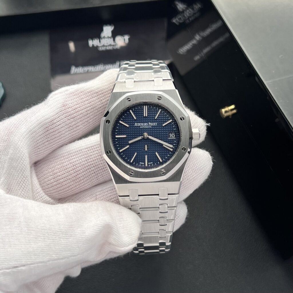 Audemars Piguet Royal Oak 16202ST 39mm SS (ZF Super Clone) Blue Dial – 1:1 Best Edition