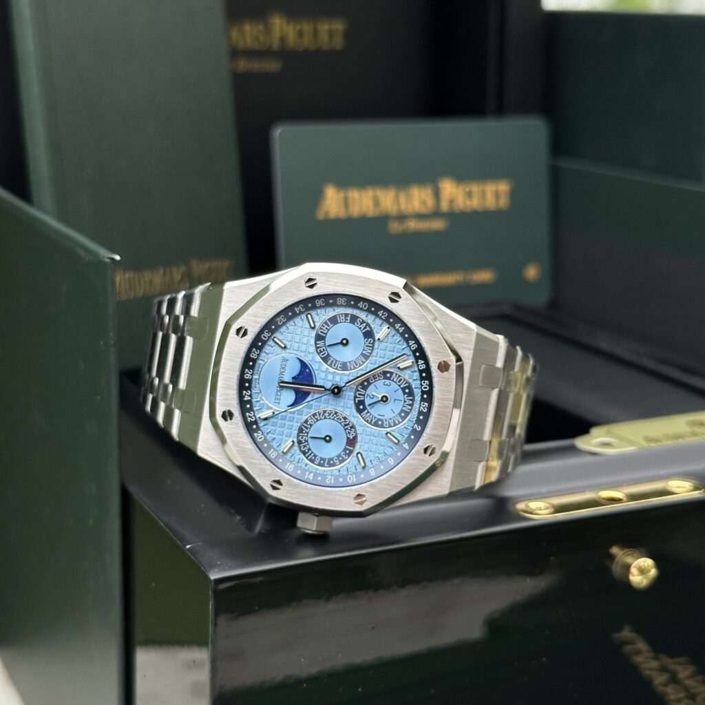 Audemars Piguet Royal Oak 26574ST (Super Clone) Blue Dial 41mm