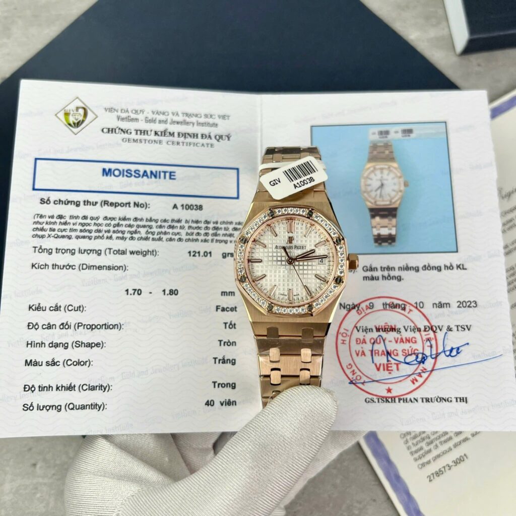 Audemars Piguet Royal Oak Custom Bezel Diamonds Moissanite 34mm (Super Clone) – Hong Kong