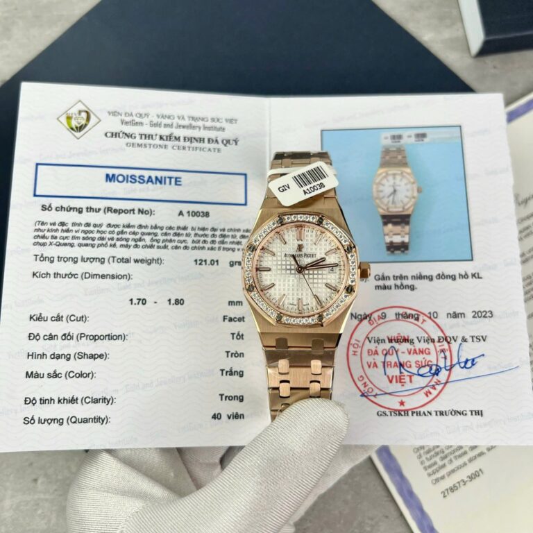 Audemars Piguet Royal Oak Custom Bezel Diamonds Moissanite 34mm (Super Clone) – Hong Kong