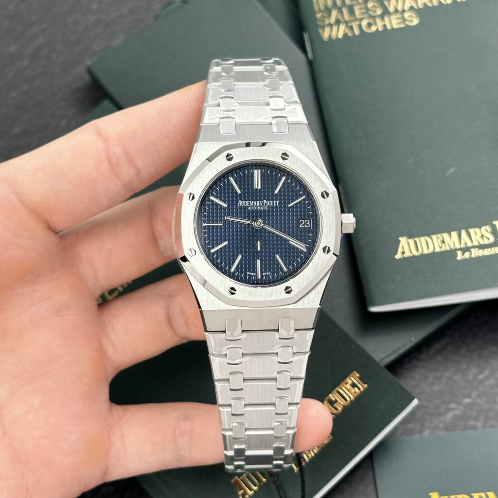 Audemars Piguet Royal Oak Jumbo Extra-Thin 15202ST 39mm (Super Clone) Blue Dial – 1:1 Best Edition