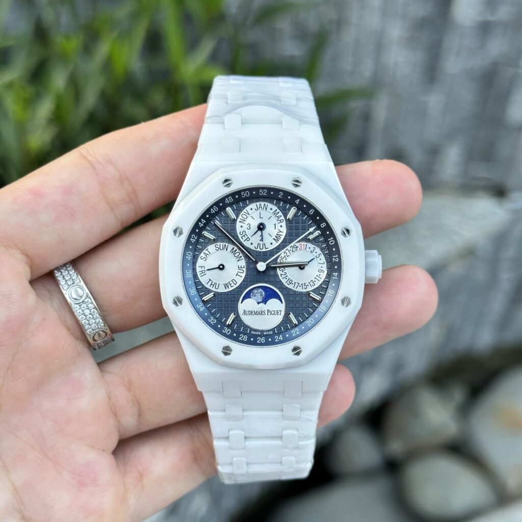 Audemars Piguet Royal Oak Perpetual Calendar 26579CB 42mm White Ceramic (Super Clone) – 1:1 Best Edition