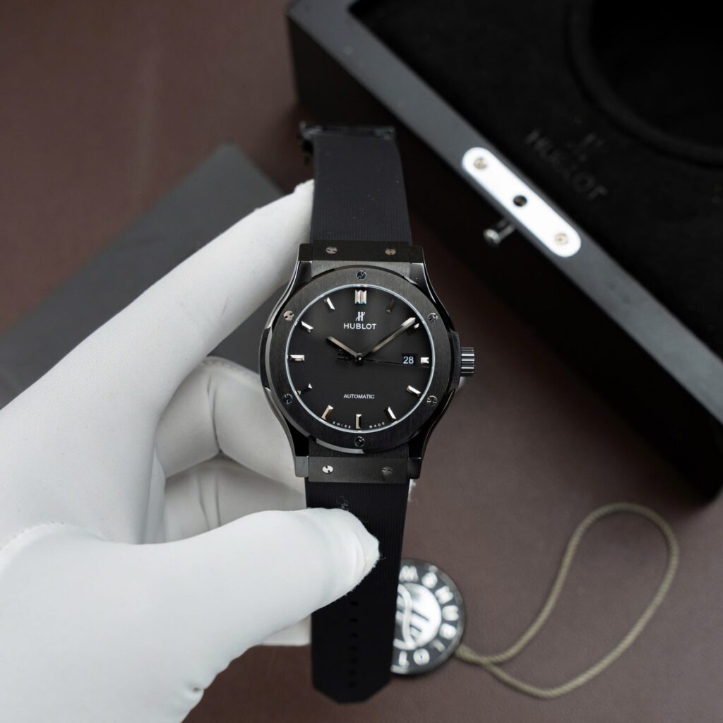 Hublot Classic Fusion 42mm Ceramic (Super Clone) Black Dial on Black Rubber Strap