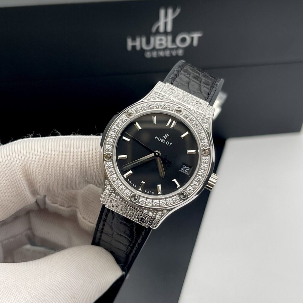 Hublot Classic Fusion 33mm (HB Factory Super Clone) Black Dial – Women’s Replica