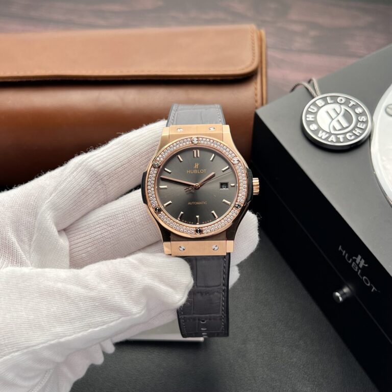 Hublot Classic Fusion 42mm King Gold (Super Clone) Moissanite Diamond Bezel – SC-HUBLOTC-13097
