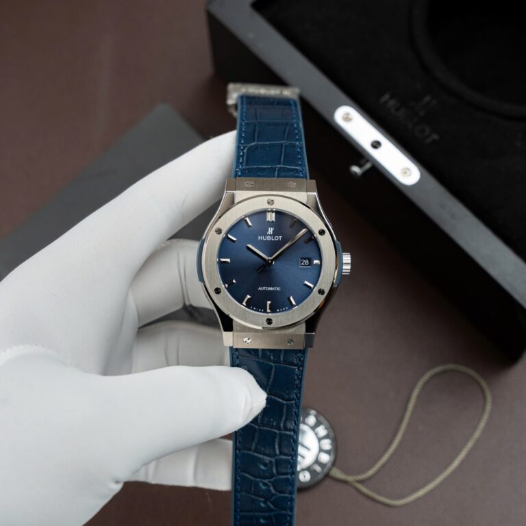 Hublot Classic Fusion Titanium 42mm (Super Clone) Blue Dial on Crocodile Leather Strap – SW300 Movement