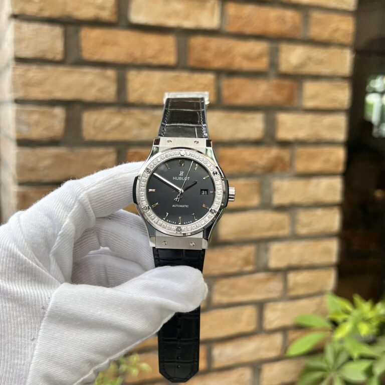 Hublot Classic Fusion 42mm (HBF Super Clone) Diamond Bezel – High Quality Replica