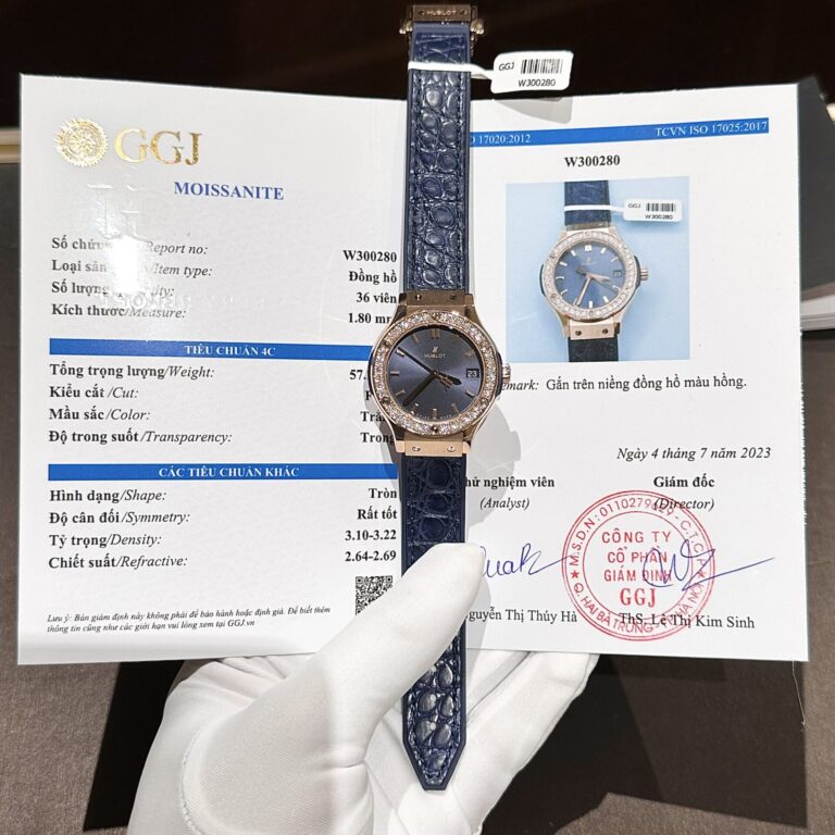 Hublot Moissanite Diamonds Blue 33mm (Super Clone 1:1) – SC-HUBLOTR-13297