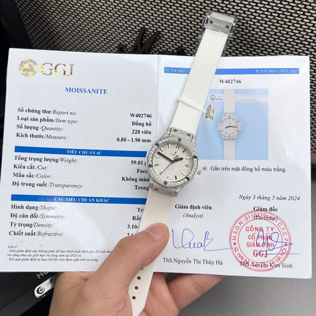 Hublot Classic Fusion 33mm (Super Clone) White Dial with Custom Moissanite Diamonds