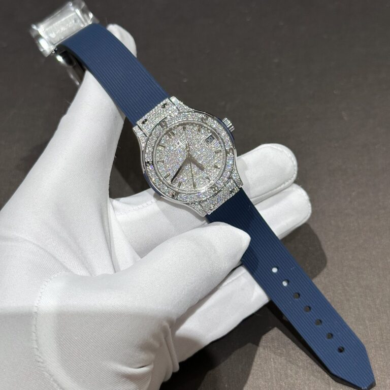 Hublot Classic Fusion 33mm (Super Clone) Moissanite Diamond on Blue Rubber Strap