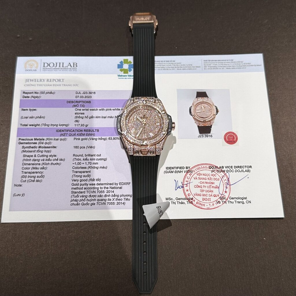 Hublot One Click 39mm Gold Wrapped (Super Clone 1:1) with Full Moissanite