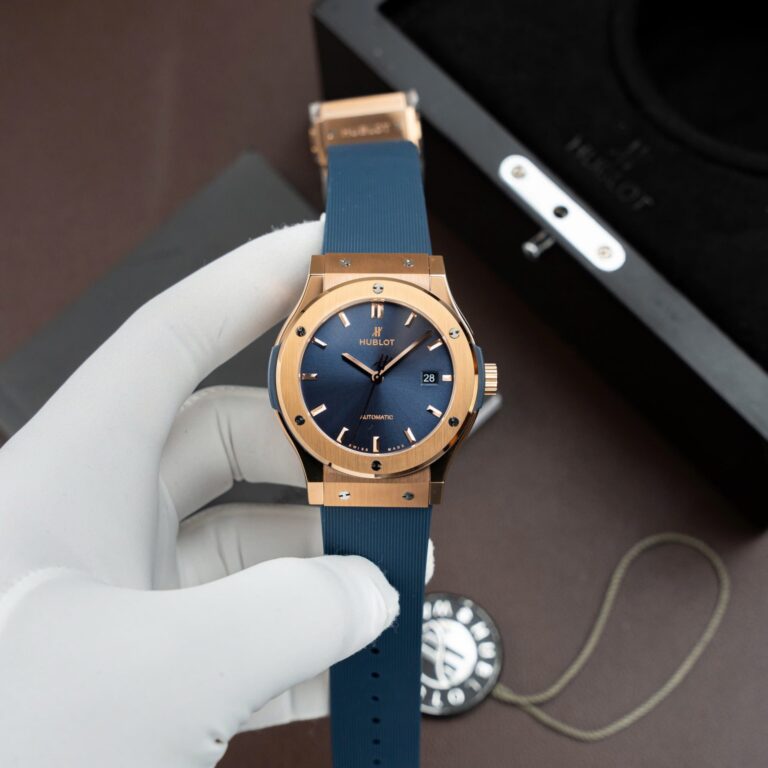 Hublot Classic Fusion King Gold 42mm (Super Clone) Blue Dial on Rubber Strap – SW300 Movement