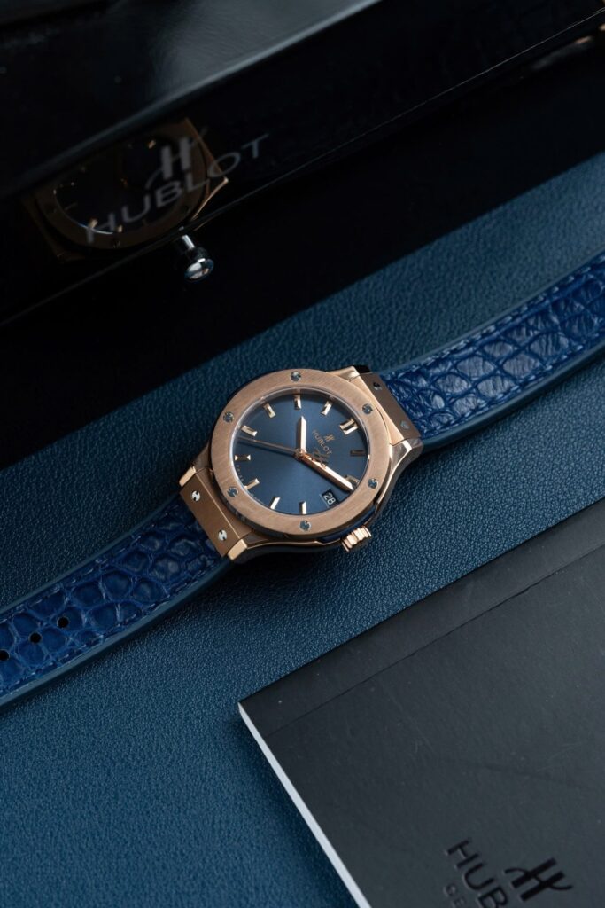 Hublot Classic Fusion King Gold Dial Blue 33mm (Super Clone) – SC-HUBLOTR-12284