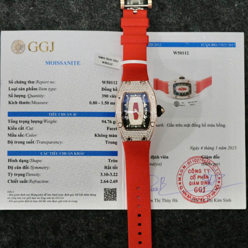 Richard Mille RM007 36mm (Custom Moissanite Diamonds) – Super Clone