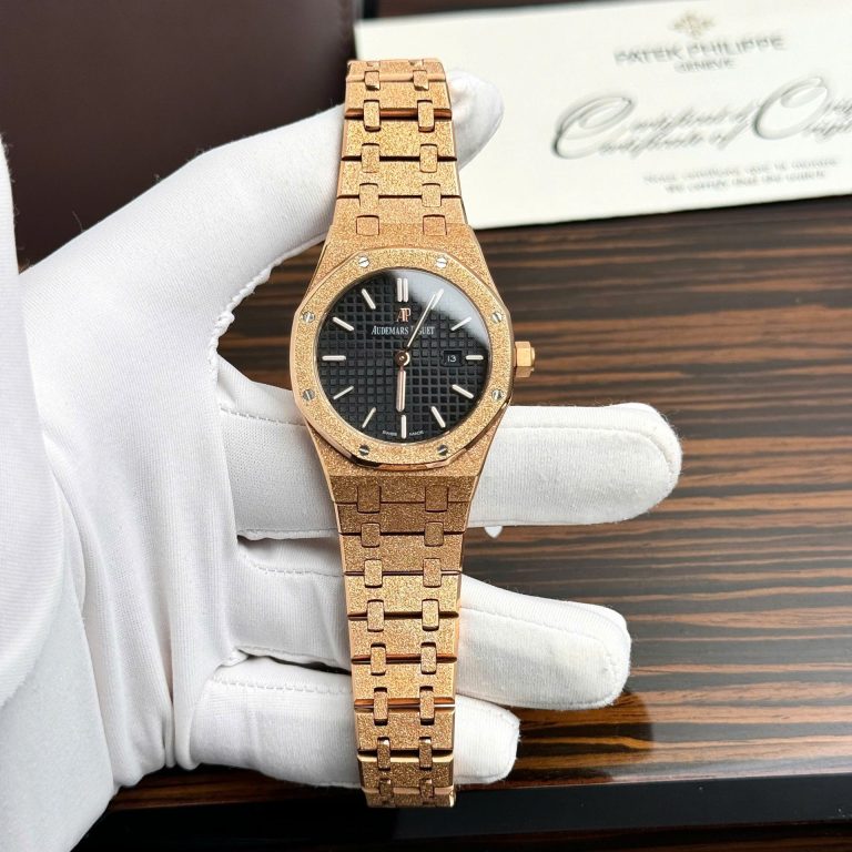 Audemars Piguet Royal Oak 67653OR 34mm SS (Super Clone) Silver Dial with Index Markers – Quartz Movement