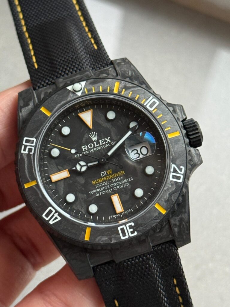 Rolex Submariner DIW Carbon 40mm (VSF 1:1 Best Edition) Black/Yellow Dial on Black Nylon Strap – VS3135 Super Clone
